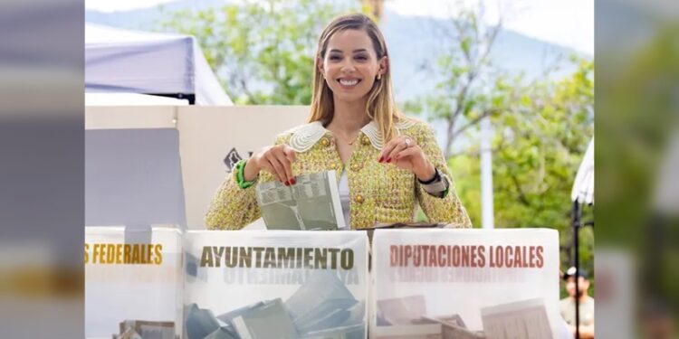 Tribunal Electoral da revés a Mariana Rodríguez, reconoce triunfo de Adrián de la Garza