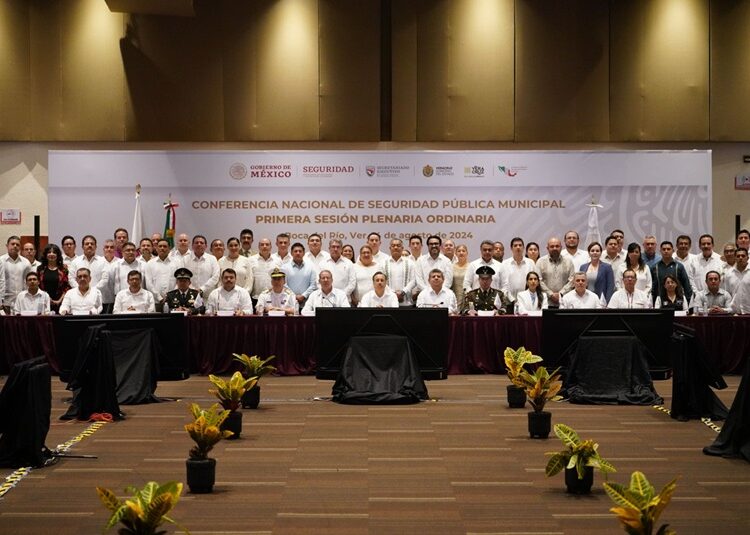 Participa Alcaldesa Carmen Lilia Canturosas en Conferencia Nacional de Seguridad Pública Municipal