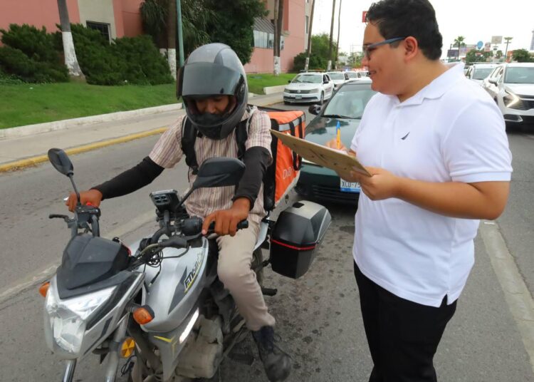 Participa Cruz Roja en campaña de Tránsito dirigida a motociclistas