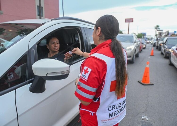 Participa Cruz Roja en campaña de Tránsito dirigida a motociclistas