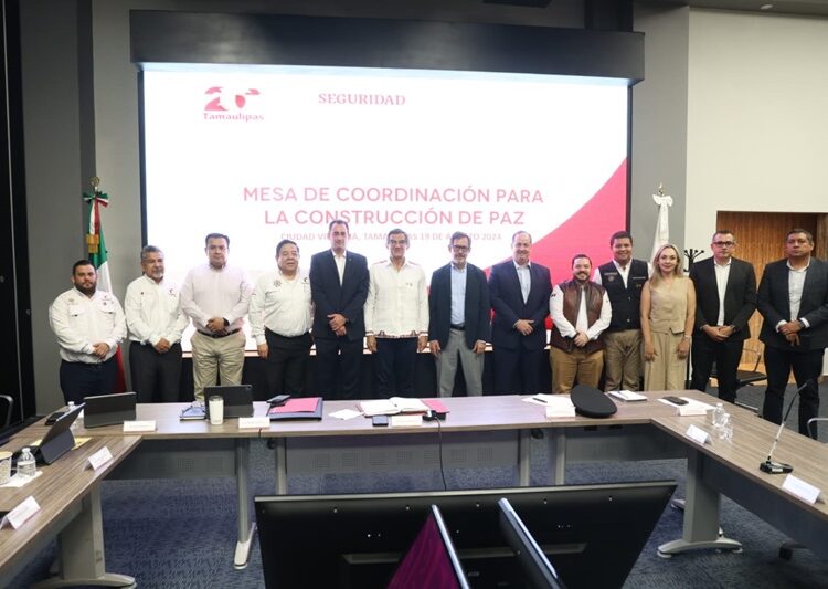 Participan ejecutivos de FEMSA en reunión de seguridad con AVA y reconocen avances