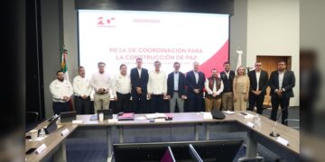 Participan ejecutivos de FEMSA en reunión de seguridad con AVA y reconocen avances