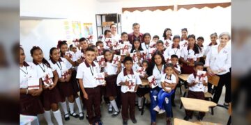 Pone en marcha Américo ciclo escolar 2024-2025; más de 340 mdp en apoyos educativos