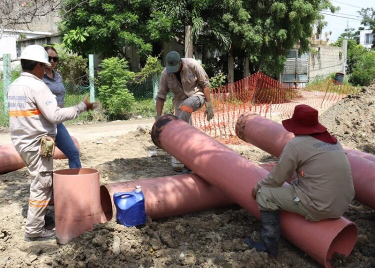 Realiza COMAPA Altamira trabajos de reposición de colectores hidrosanitarios