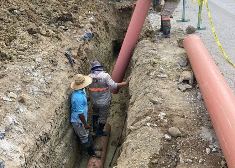 Realiza COMAPA Altamira trabajos de reposición de colectores hidrosanitarios