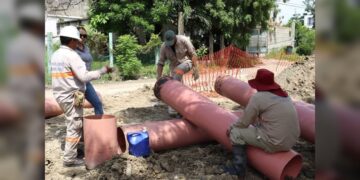 Realiza COMAPA Altamira trabajos de reposición de colectores hidrosanitarios