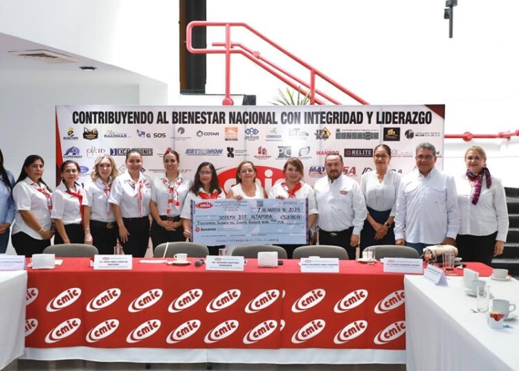 Recibe DIF Altamira importante donación por parte de la CMIC Tamaulipas