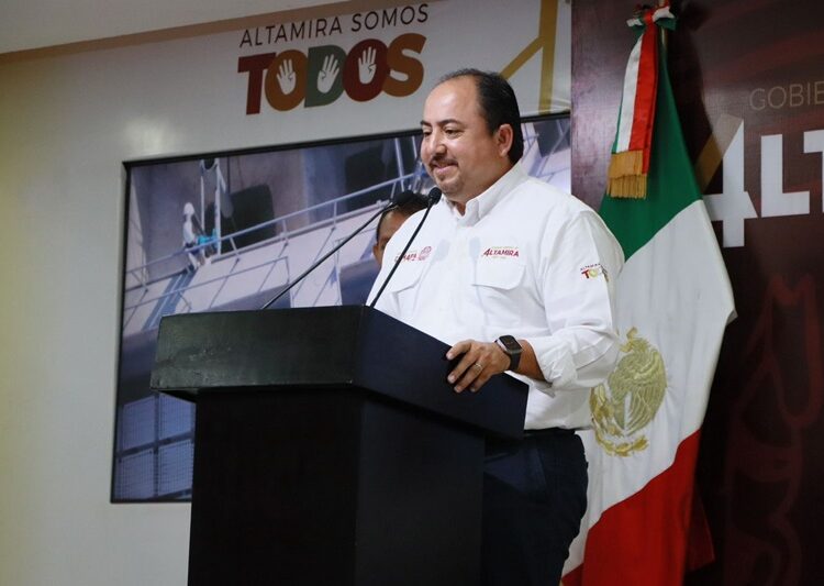 Reconoce alcalde trabajo de COMAPA Altamira por desazolve de sistema lagunario