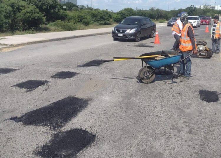 Rehabilita Municipio 33 mil m2 más de asfalto en calles y caminos ejidales