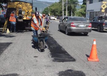 Rehabilita Municipio 33 mil m2 más de asfalto en calles y caminos ejidales