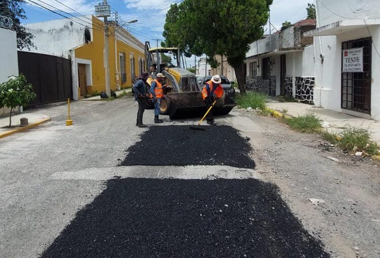 Restauran Municipio y Gobierno del Estado más 3,950 m2 de pavimento
