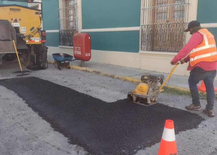 Restauran Municipio y Gobierno del Estado más 3,950 m2 de pavimento