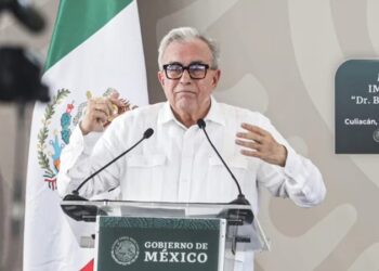 Gobernadores y dirigencia de Morena respaldan a Rubén Rocha tras señalamientos de “El Mayo” Zambada