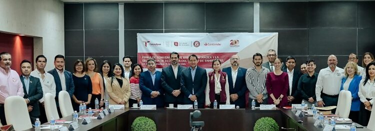 Secretaría de Economía y Banco Santander firman convenio para beneficiar a Pymes