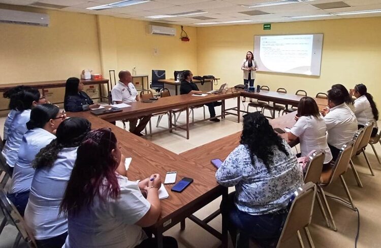 Capacita ITABEC a personal educativo sobre Beca “Futuro Tamaulipas”