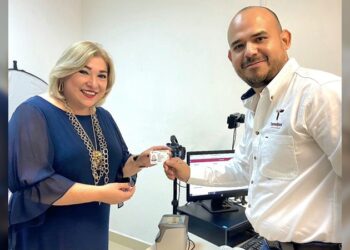 Invita Adriana Lozano a tramitar Licencia de Conducir para Automovilista