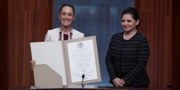 Entrega de constancia de presidenta electa a Claudia Sheinbaum y celebración