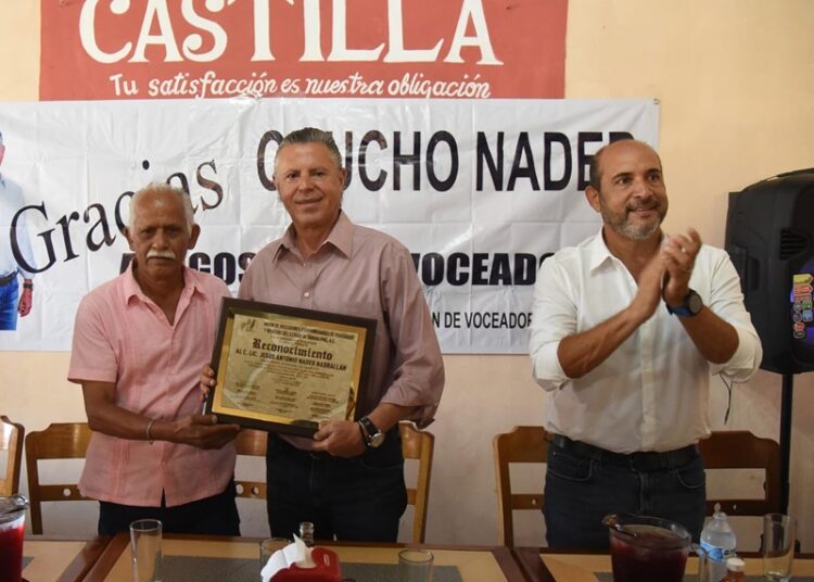 Unión de Voceadores reconoce labor de Chucho Nader al frente del gobierno