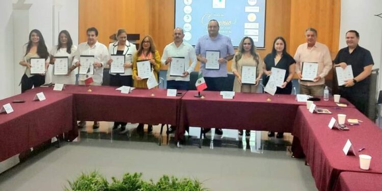 Busca CODHT ampliar protección a migrantes