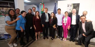 Américo se encuentra con migrantes tamaulipecos en Houston