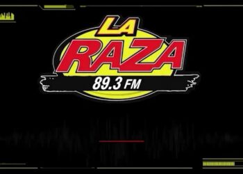Las Noticias desde La Raza 89.3 con Carlos Cortés.