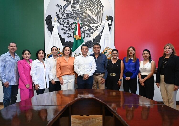 Acuerdan sector empresarial y Lalo Gattás trabajar por Victoria