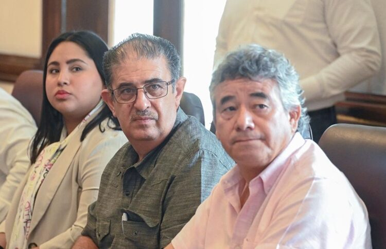 Acuerdan sector empresarial y Lalo Gattás trabajar por Victoria