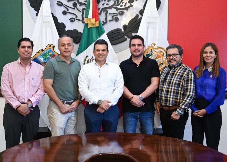 Acuerdan sector empresarial y Lalo Gattás trabajar por Victoria