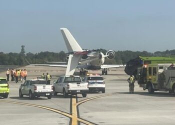 Chocan aviones en Atlanta