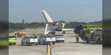 Chocan aviones en Atlanta