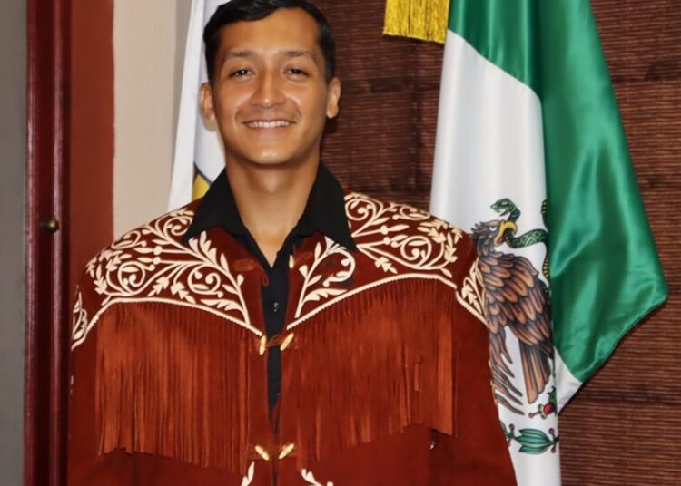 Alumno de la UAT representa a México en Encuentro Internacional de Danza en Ecuador