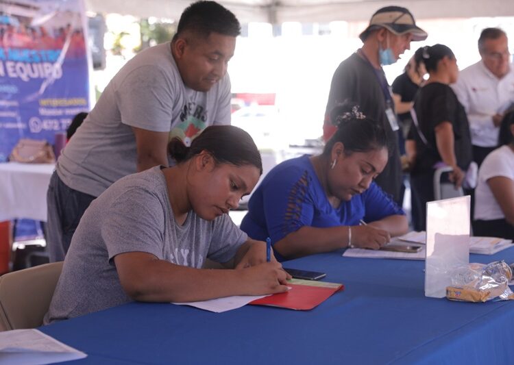 Aprovechan reclutadores y ciudadanos programa de “Empleo en tu Colonia”