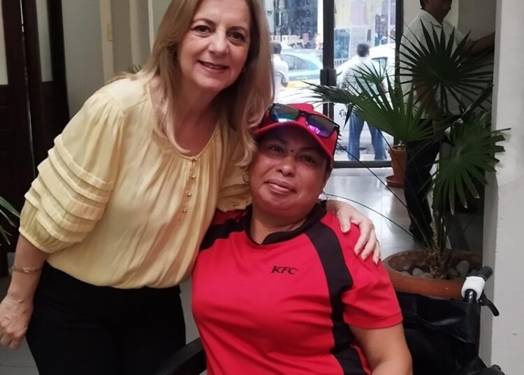 Brinda DIF Tampico seguridad y certidumbre a personas con discapacidad