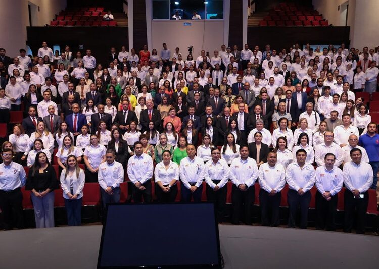 Celebra la UAT 50 años de impartir posgrado