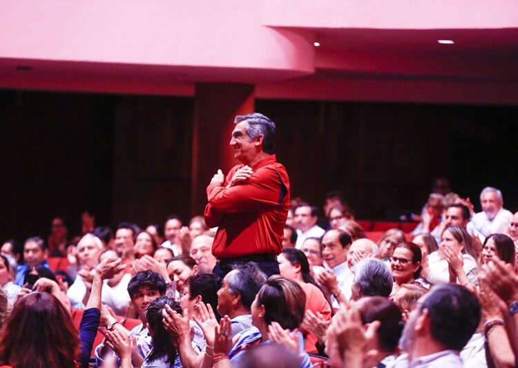 Celebran Américo y María 25 aniversario de la rondalla del hospital de Victoria