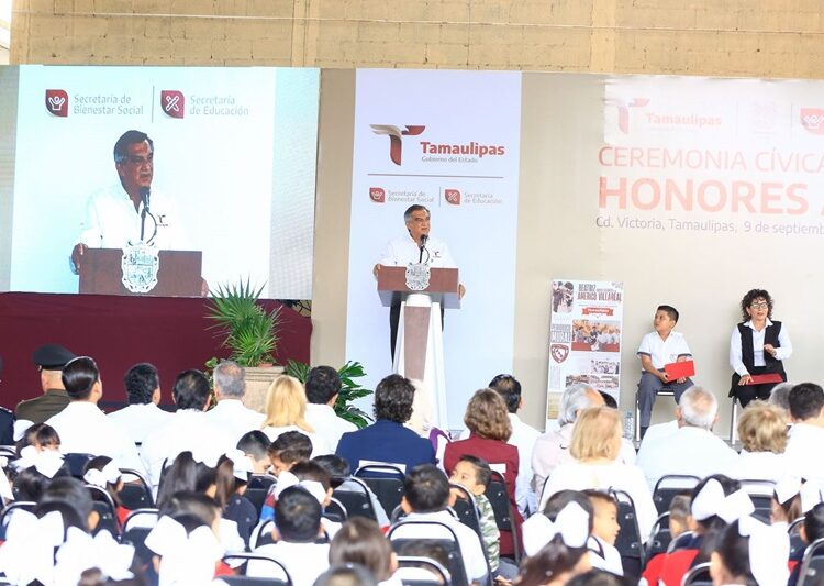 “Con educación y valores estudiantes tendrán un mejor futuro”: Américo
