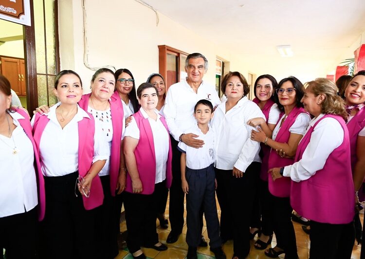 “Con educación y valores estudiantes tendrán un mejor futuro”: Américo
