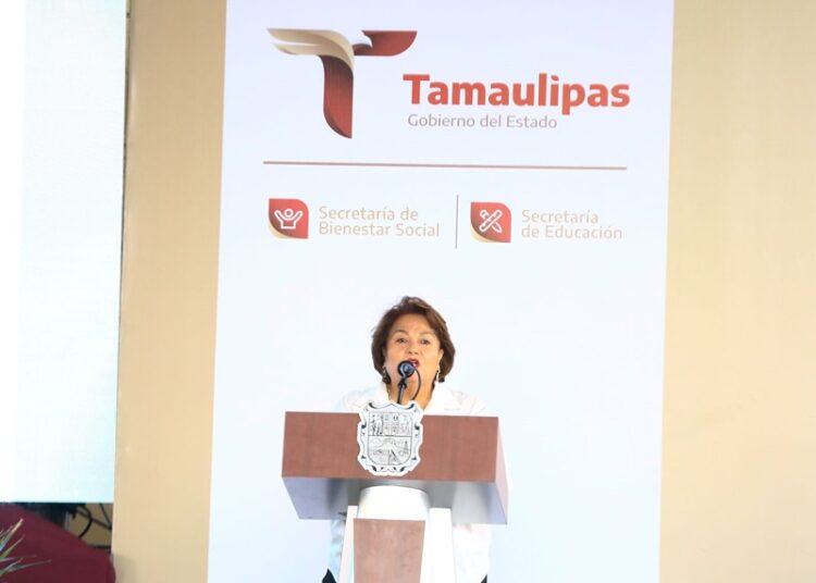 “Con educación y valores estudiantes tendrán un mejor futuro”: Américo