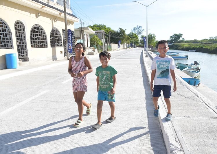 Disminuye Chucho Nader histórico rezago en pavimentación