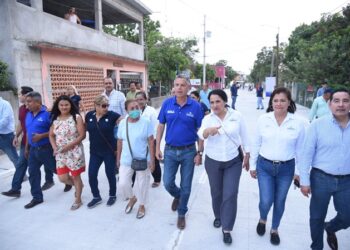 Disminuye Chucho Nader histórico rezago en pavimentación