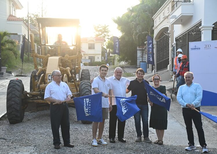 En Tampico la obra no se detiene, inician pavimentación en colonia Petrolera