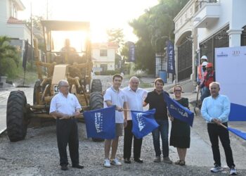 En Tampico la obra no se detiene, inician pavimentación en colonia Petrolera