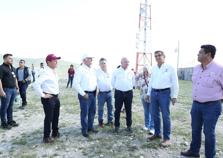 Entrega AVA viviendas a damnificados por tormenta ‘Alberto’ y supervisa obras en Tula