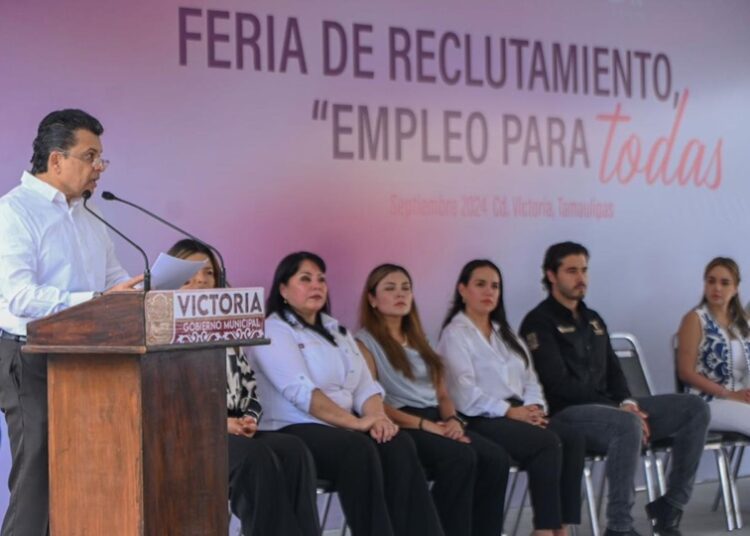 Facilitan Municipio de Victoria, empresarios y STyP trabajo digno a mujeres