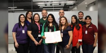 Firman convenio de colaboración INMUJER NLD y maquiladora MEDLINE