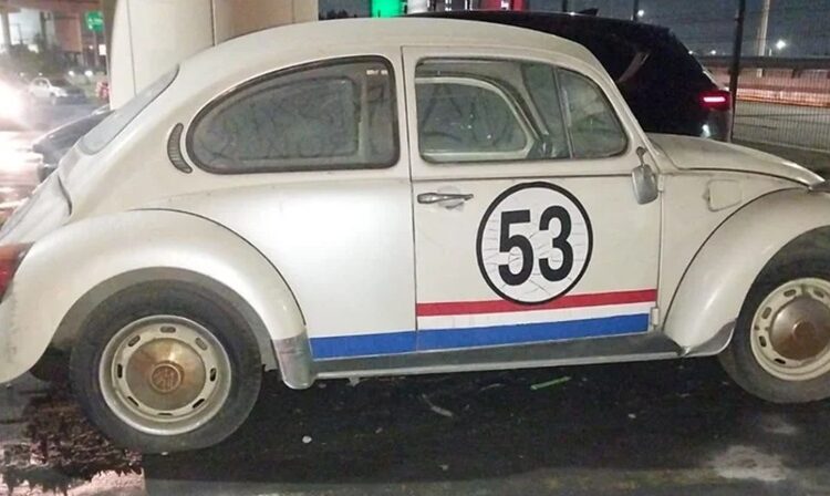 Detienen a hombre por intentar robar a ‘Herbie’ en Monterrey