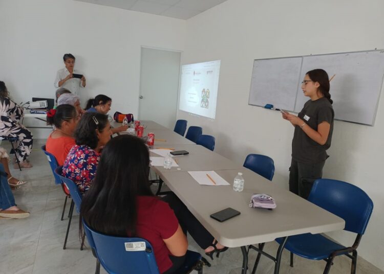 INMUJER NLD promueve Derechos de las Mujeres a través de talleres comunitarios