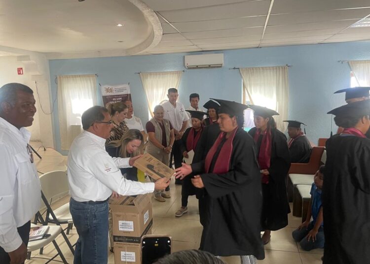 Alfabetizarán a migrantes mayores de 15 años en los albergues de Tamaulipas