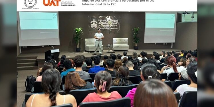 Imparte UAT conferencia a estudiantes por el ‘Día Internacional de la Paz’