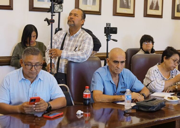 Informa Eduardo Gattás de acciones, servicios y atención de reportes ciudadanos